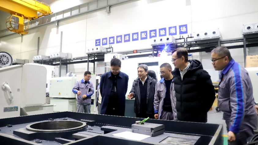 “重慶智能制造裝備技術(shù)路徑與發(fā)展戰(zhàn)略研究”項目組前往重慶機床集團調(diào)研